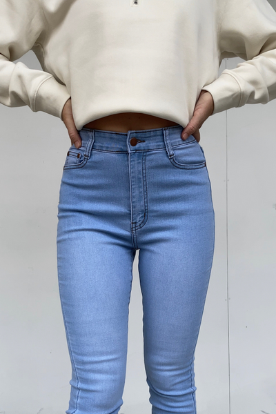 Light Wash High Waisted Jeans - Her Crew